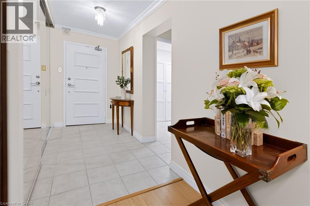 5280 Lakeshore Road Unit# 103, Burlington, Ontario  L7L 5R1 - Photo 4 - 40868071