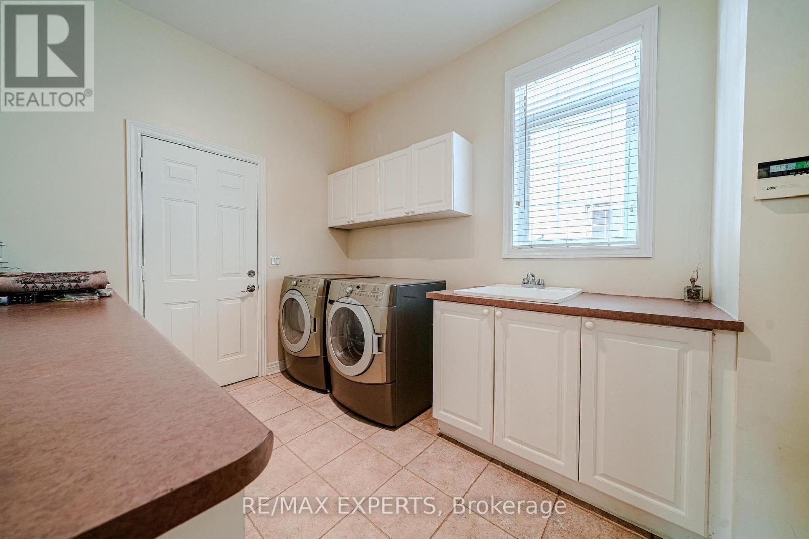 6 Elyssa Drive, Richmond Hill, Ontario  L4B 4V2 - Photo 20 - N13851080