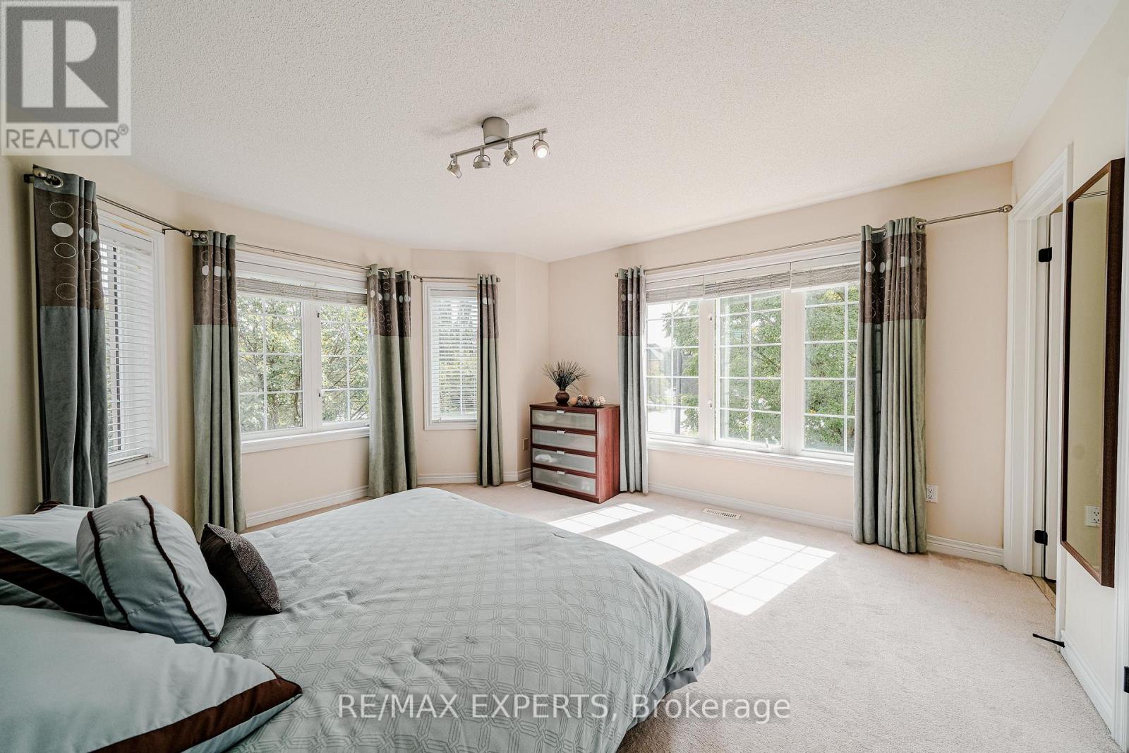 6 Elyssa Drive, Richmond Hill, Ontario  L4B 4V2 - Photo 39 - N13851080