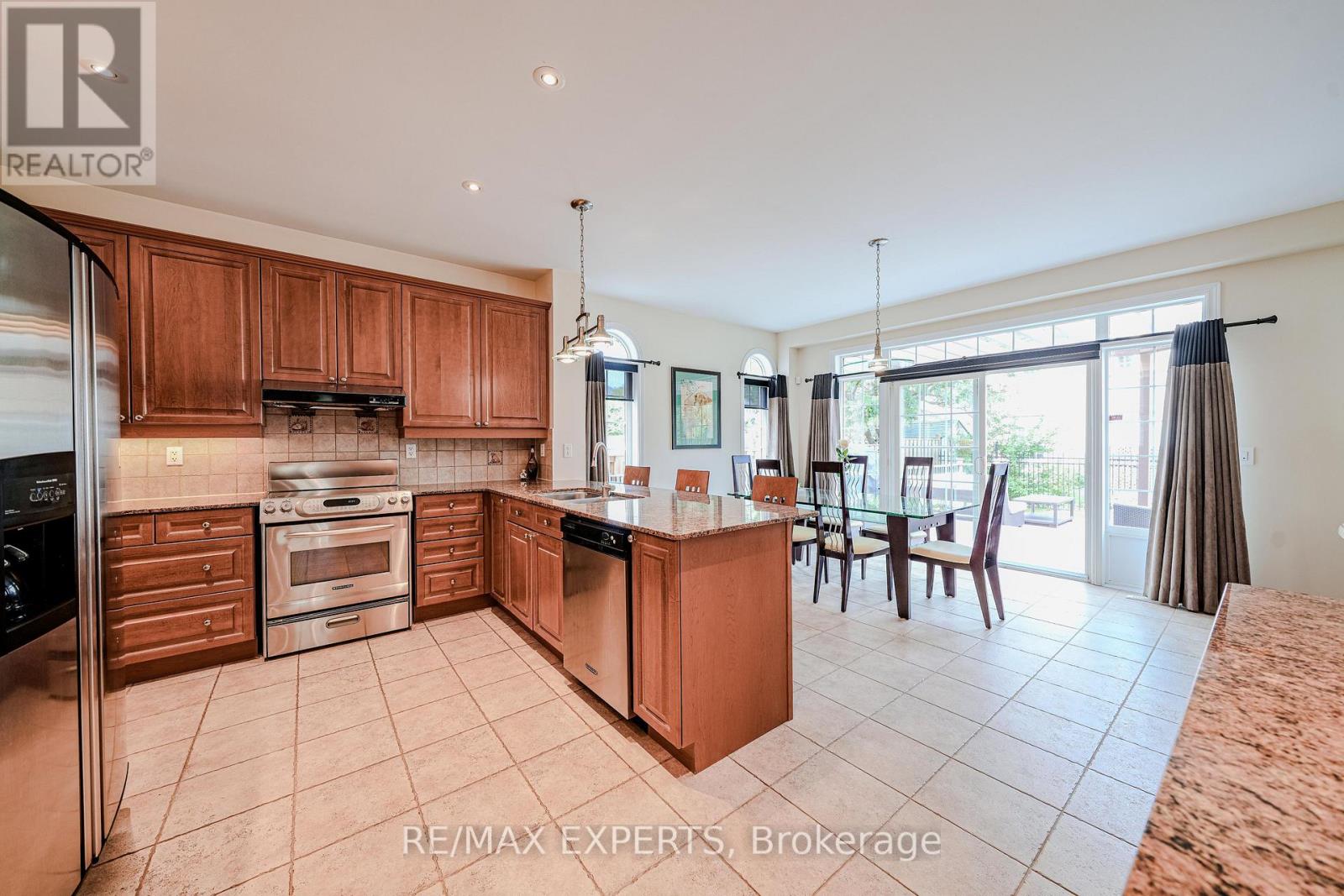 6 Elyssa Drive, Richmond Hill, Ontario  L4B 4V2 - Photo 18 - N13851080