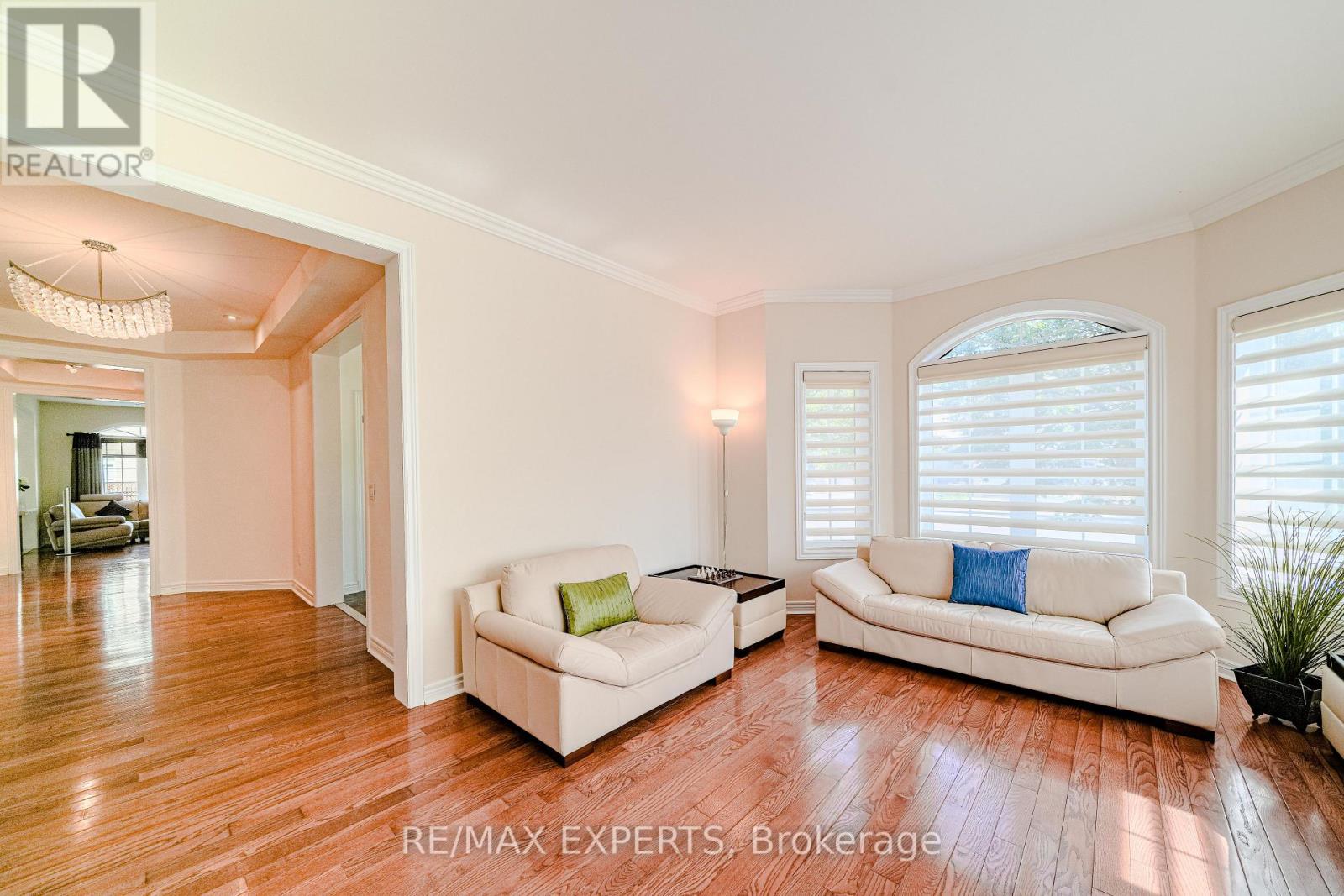 6 Elyssa Drive, Richmond Hill, Ontario  L4B 4V2 - Photo 7 - N13851080