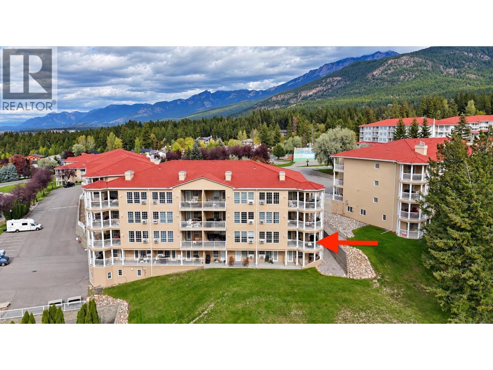 5052 Riverview Road Unit# 2005 A, Fairmont Hot Springs, British Columbia