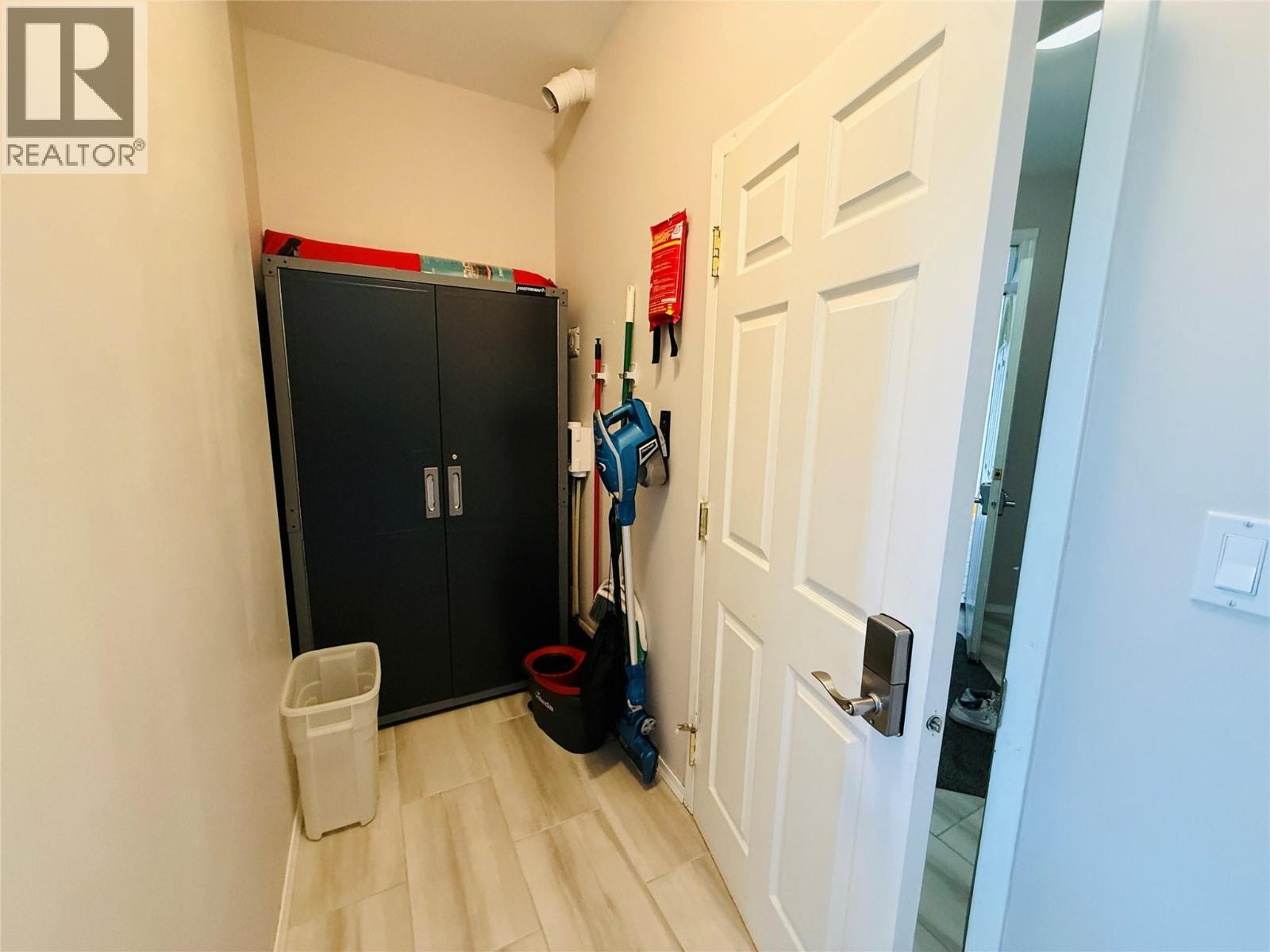 5052 Riverview Road Unit# 2005 A