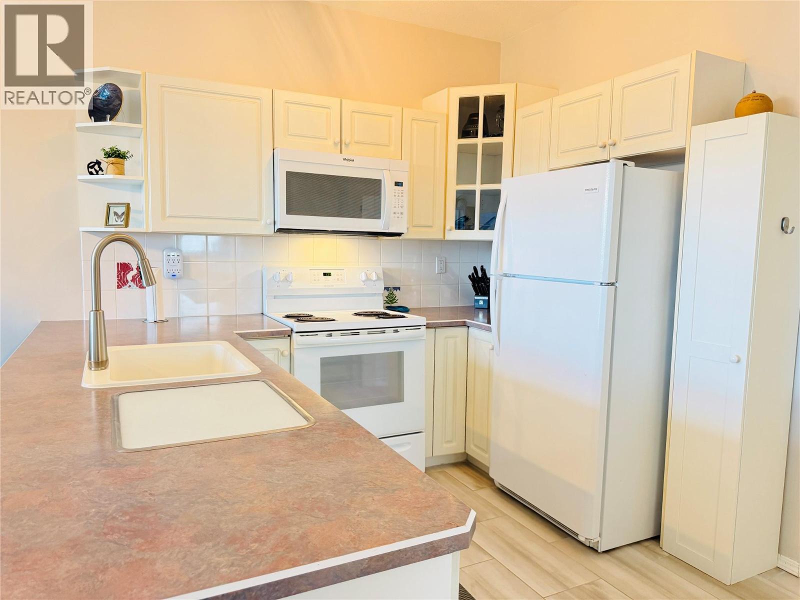 5052 Riverview Road Unit# 2005 A