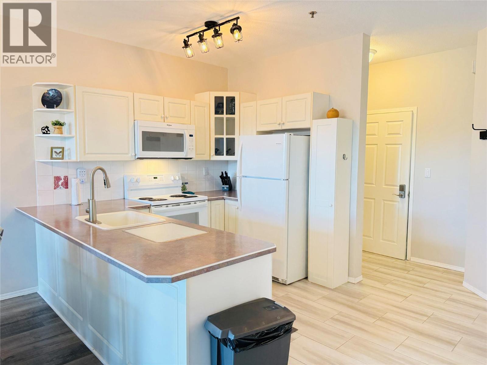 5052 Riverview Road Unit# 2005 A