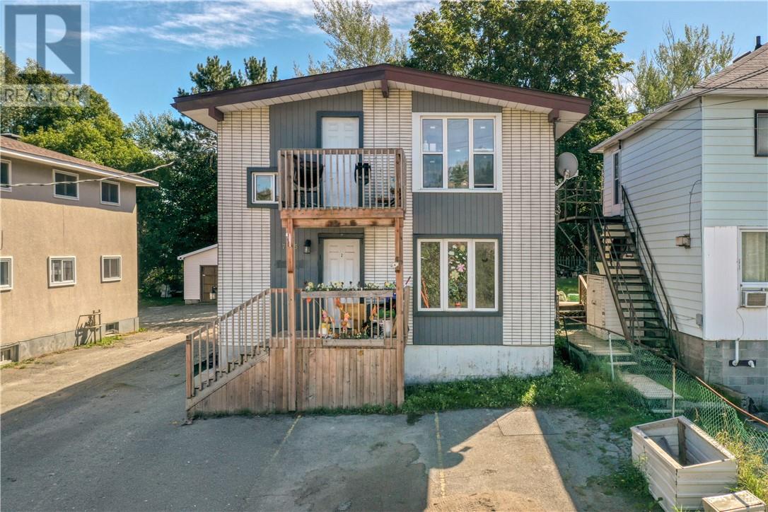 755 Ontario Street, Sudbury, Ontario  P3E 4K9 - Photo 1 - 2130722