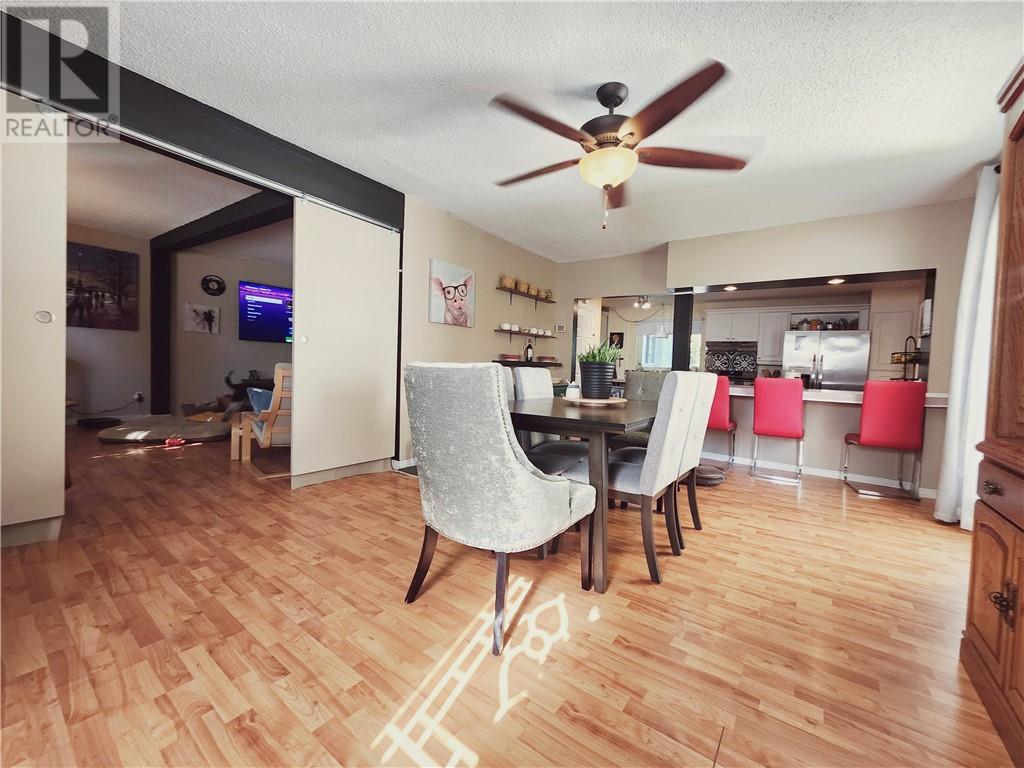 14 Collins, Copper Cliff, Ontario  P0M 1N0 - Photo 8 - 2130707