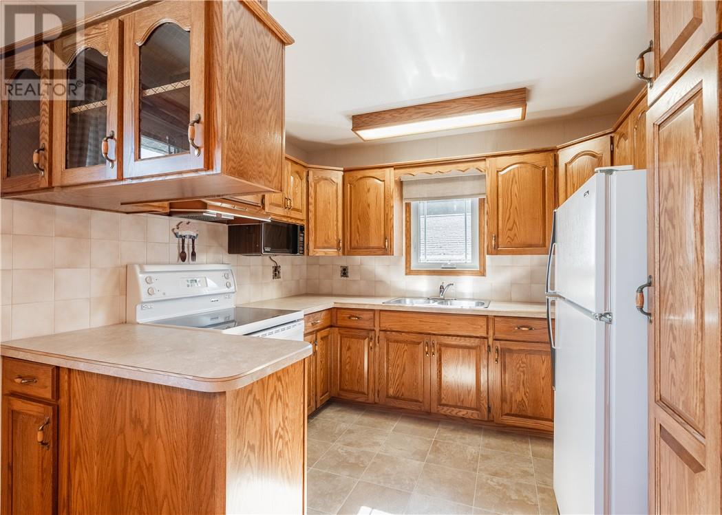 84 Neelon Avenue, Sudbury, Ontario  P3B 3K1 - Photo 9 - 2130665