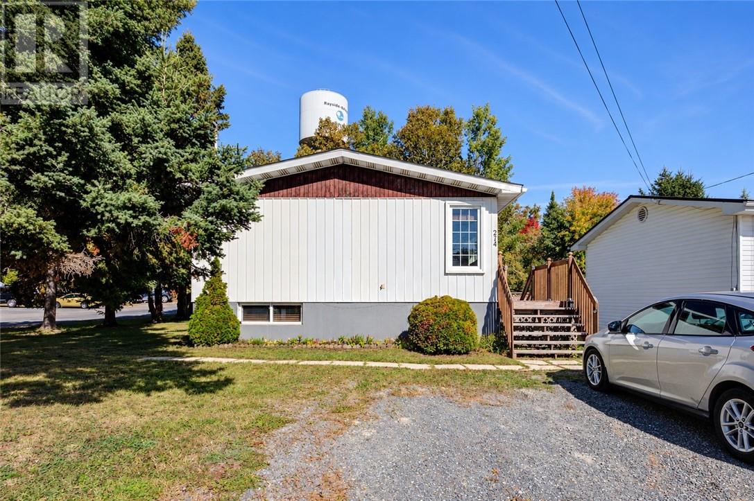 214 Bridge Street, Chelmsford, Ontario  P0M 1L0 - Photo 2 - 2130664