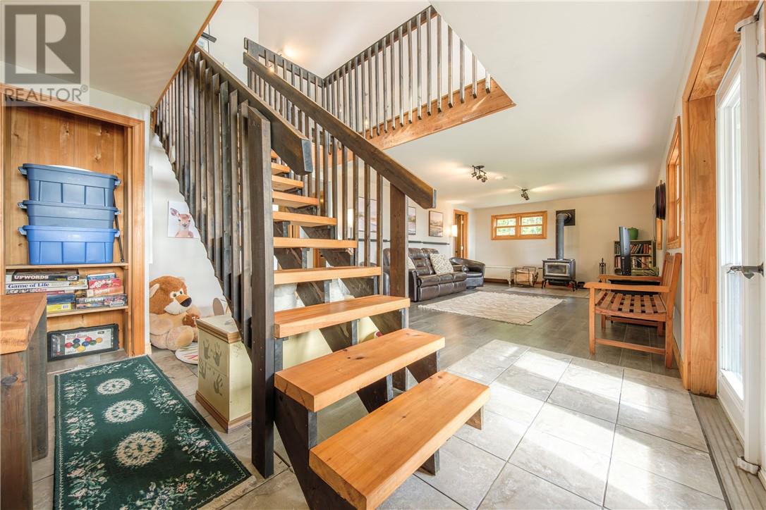 110 Zullich Drive, Kagawong, Ontario  P0P 1J0 - Photo 16 - 2130628