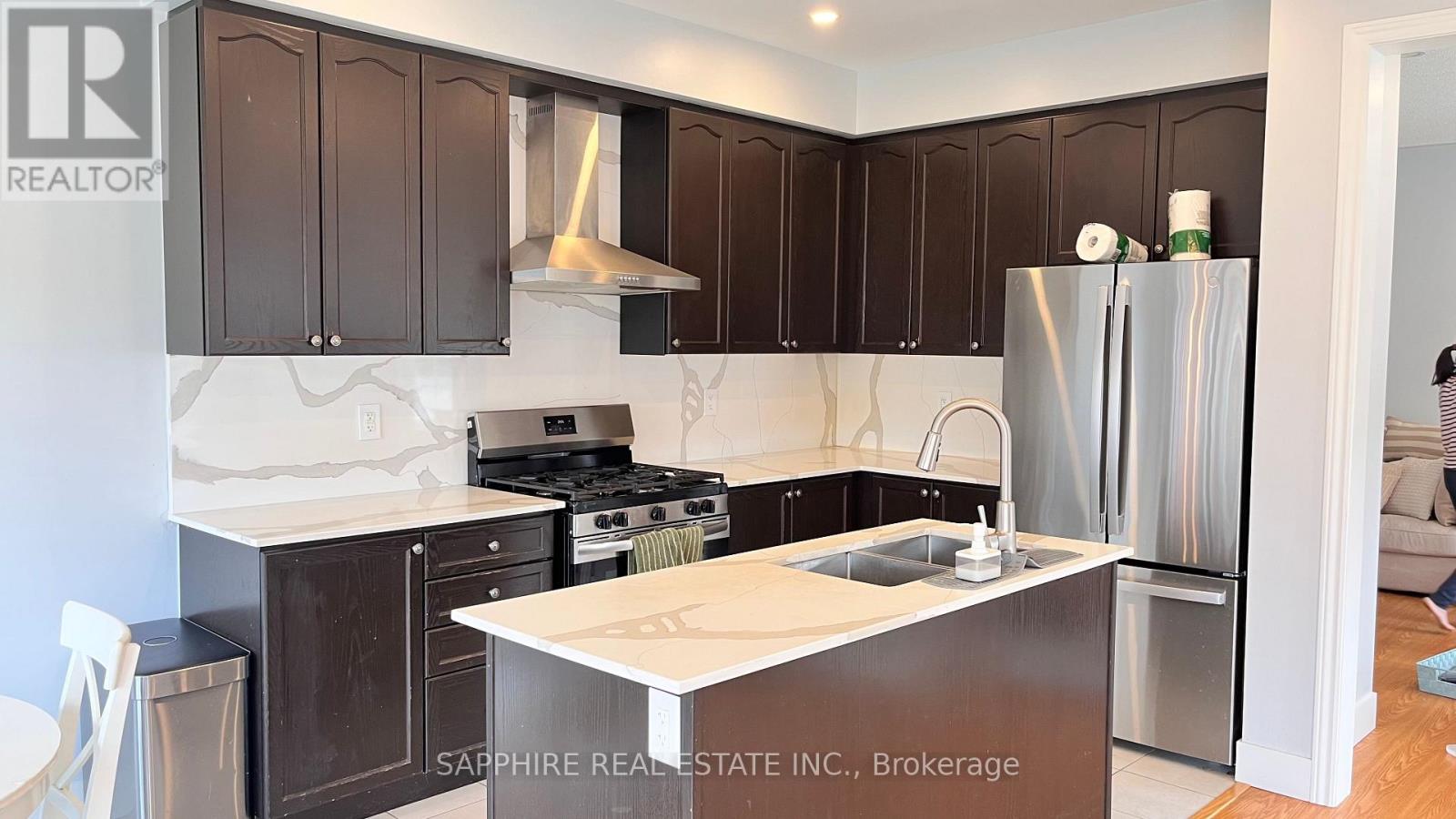 Upper - 1261 Sim Place, Milton, Ontario  L9T 7C7 - Photo 6 - W13815496