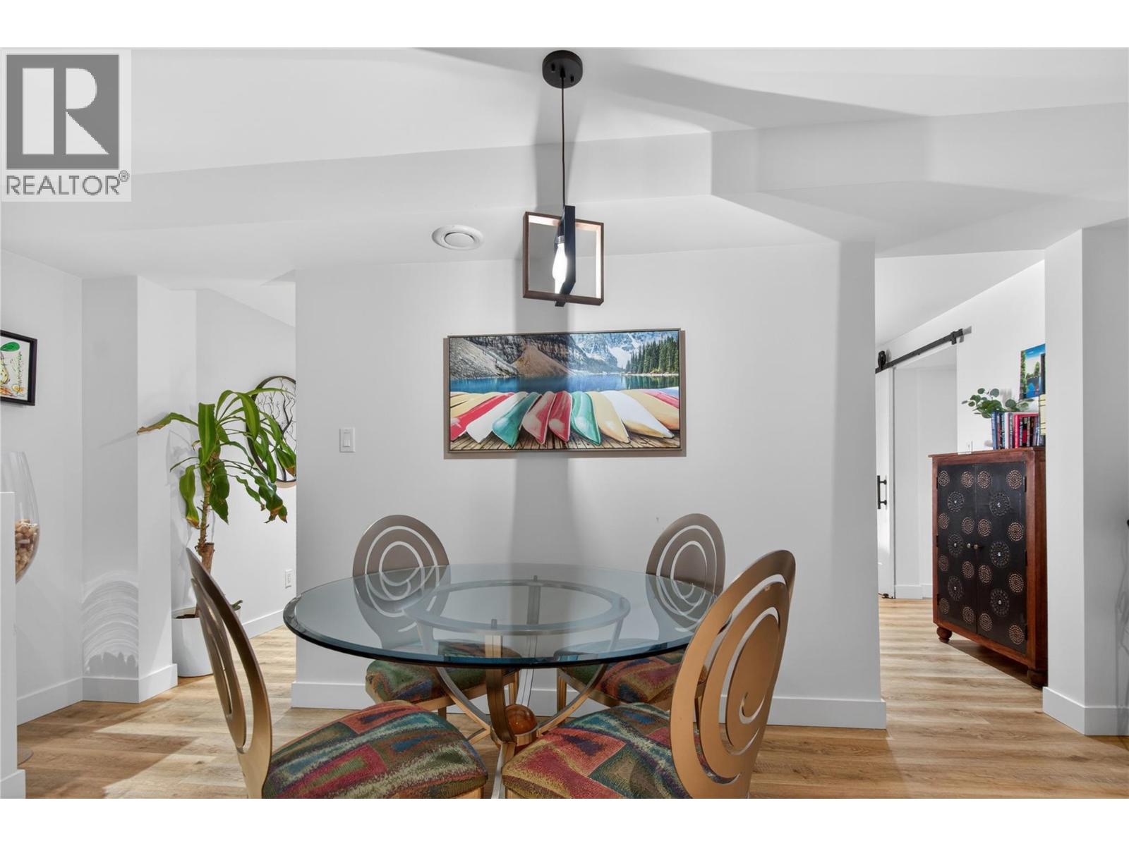 1070 Maccleave Avenue, Penticton, British Columbia  V2A 3C6 - Photo 34 - 10402386