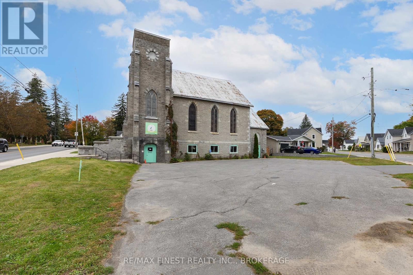 83 Bridge Street, Greater Napanee, Ontario  K7R 2R3 - Photo 2 - X13850632