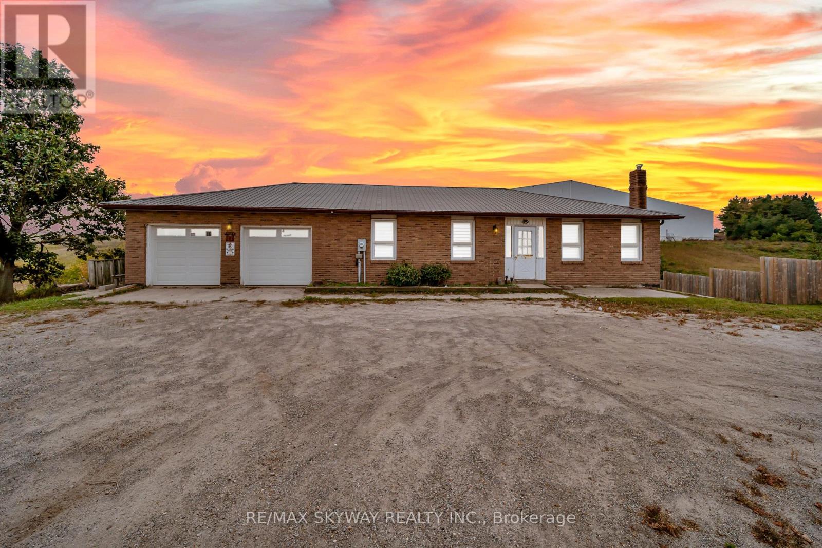 205386 County Rd 109, East Garafraxa, Ontario  L9W 7M5 - Photo 1 - X13845474