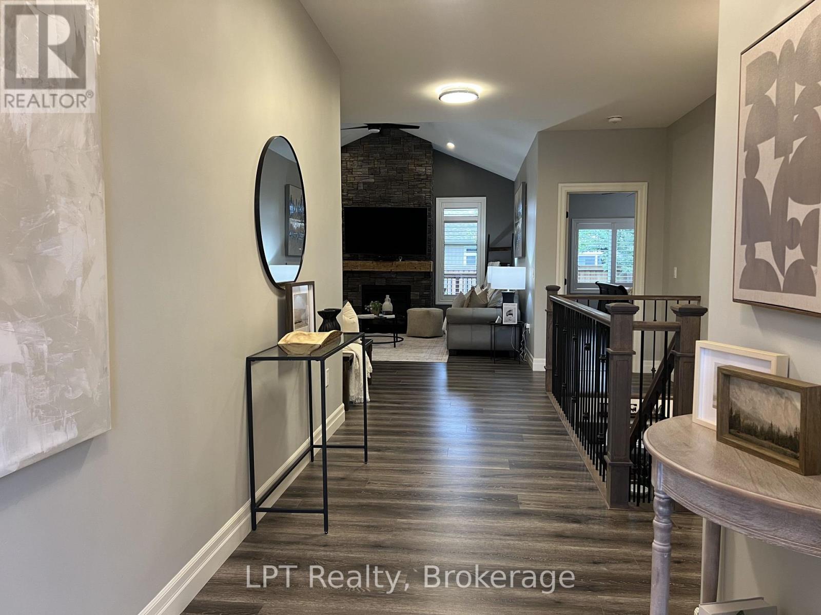 80 Ambrosia Terrace, Quinte West, Ontario  K8V 0G6 - Photo 2 - X13851138