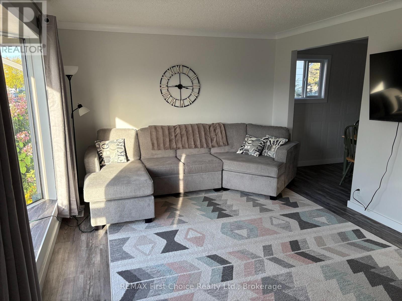 275 Christina Street W, Thunder Bay, Ontario  P7E 4P5 - Photo 2 - X13851258