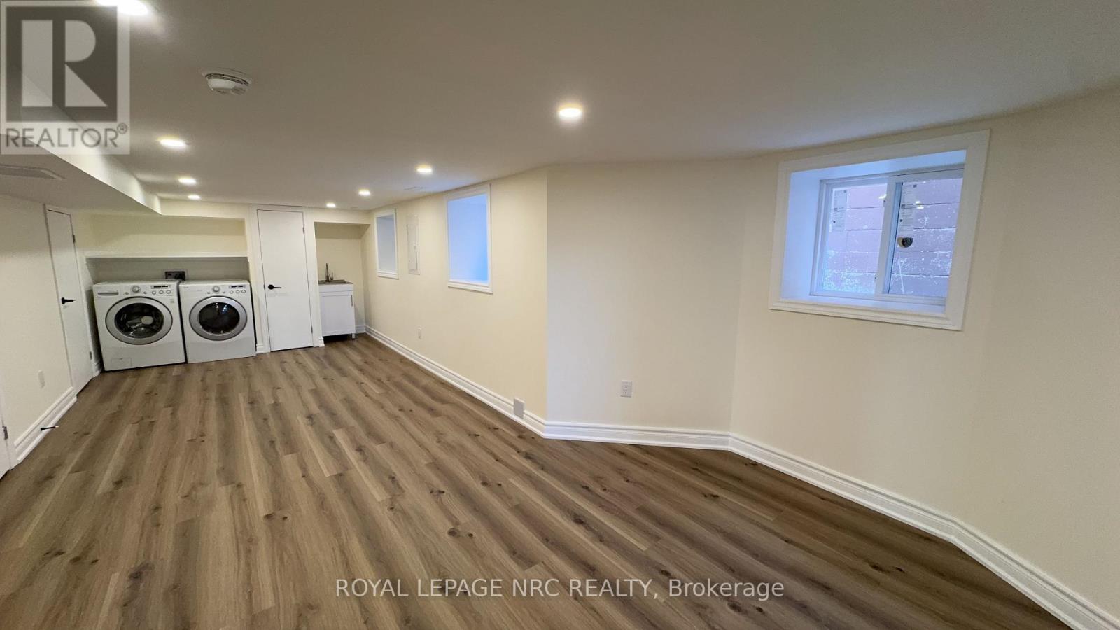 4677 Crysler Avenue, Niagara Falls (Downtown), Ontario  L2E 3V7 - Photo 18 - X13851428