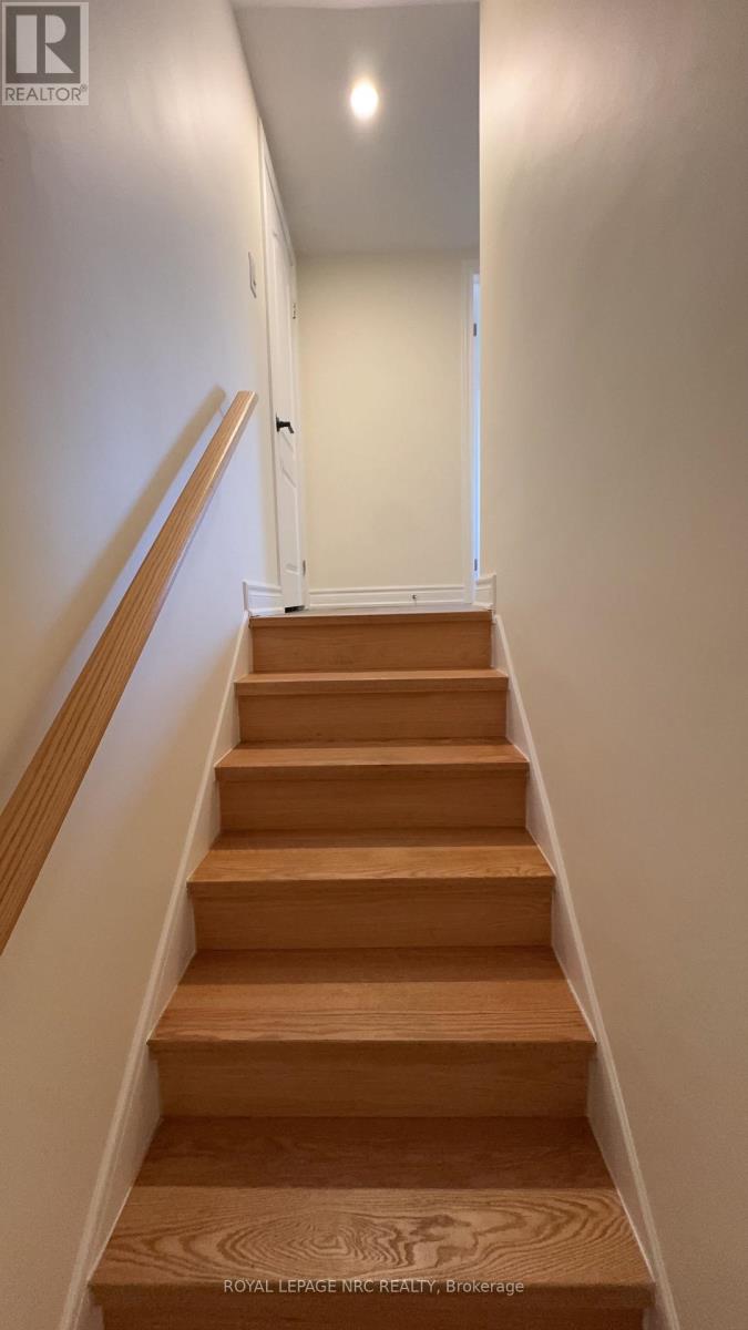 4677 Crysler Avenue, Niagara Falls (Downtown), Ontario  L2E 3V7 - Photo 23 - X13851428