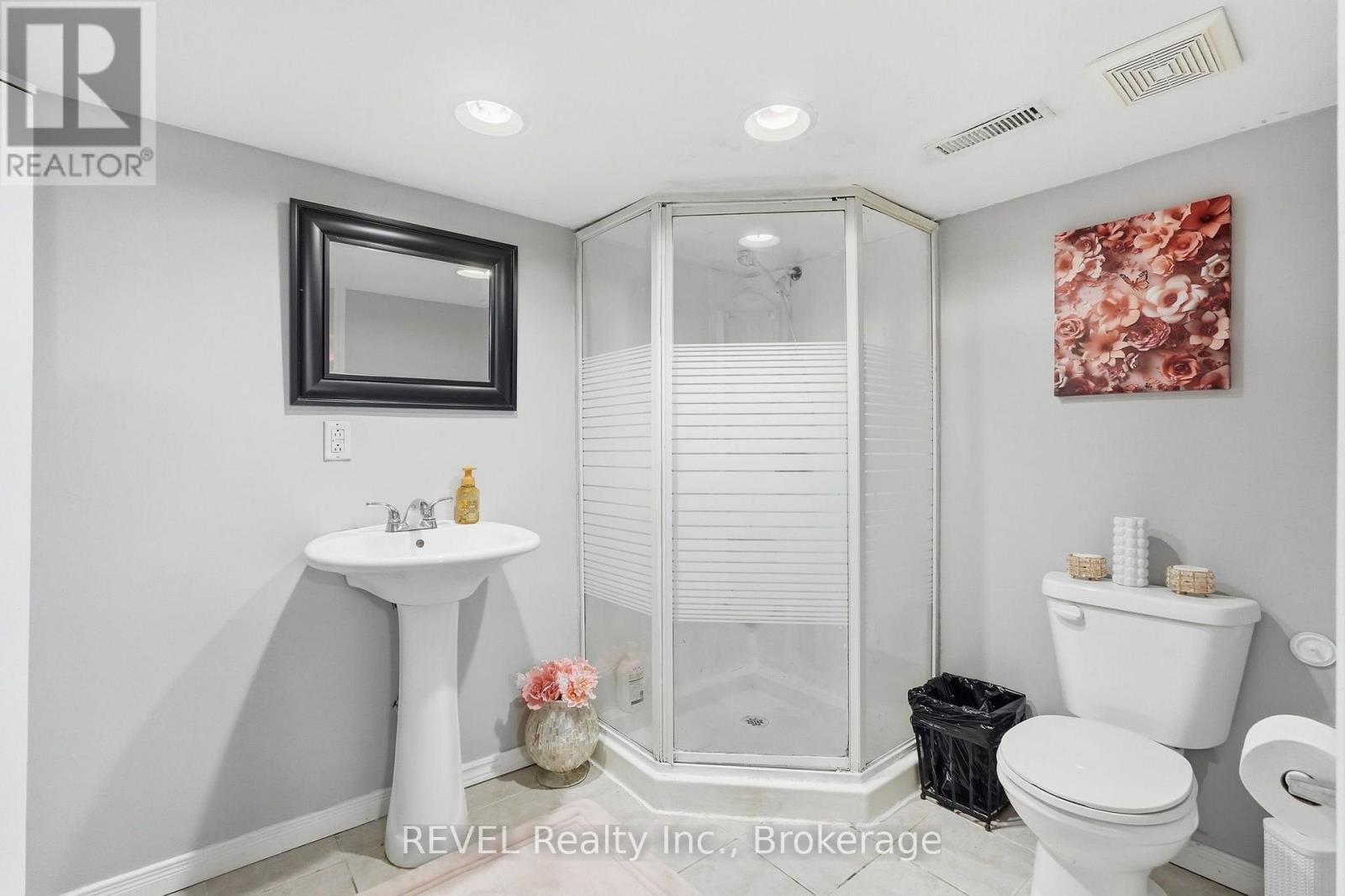 3 Ormond Street N, Thorold, Ontario  L2V 1Y6 - Photo 40 - X13851446