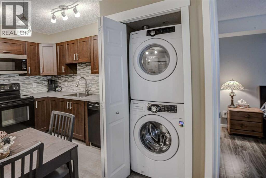 2108, 279 Copperpond Common Se, Calgary, Alberta  T2Z 0S4 - Photo 11 - A2349419