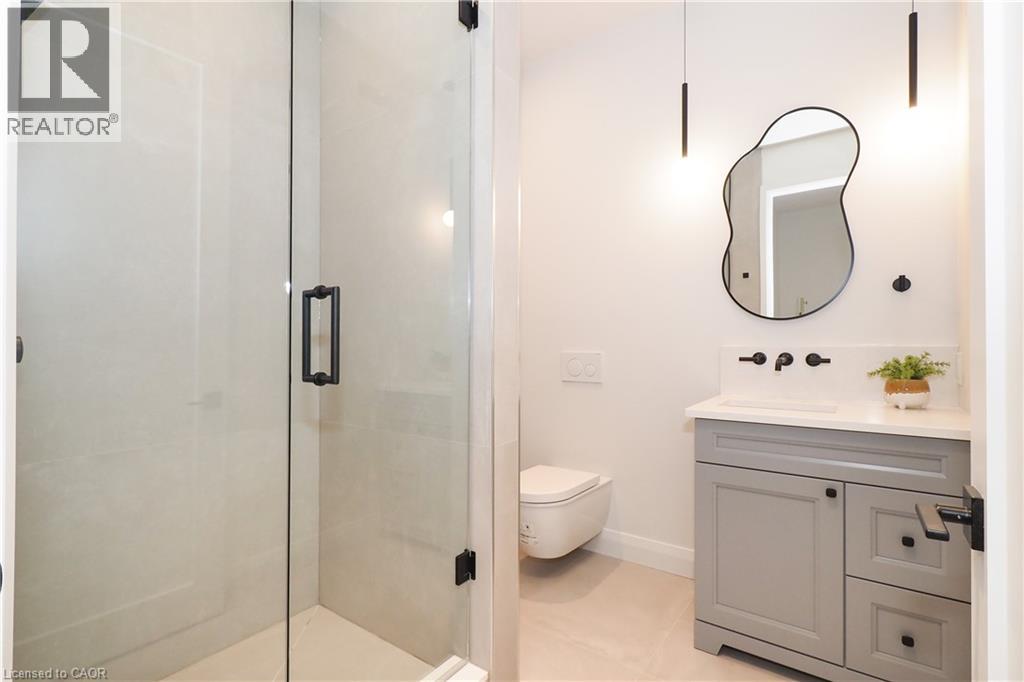 560 Werni Court, Waterloo, Ontario  N2V 2S7 - Photo 24 - 40867785