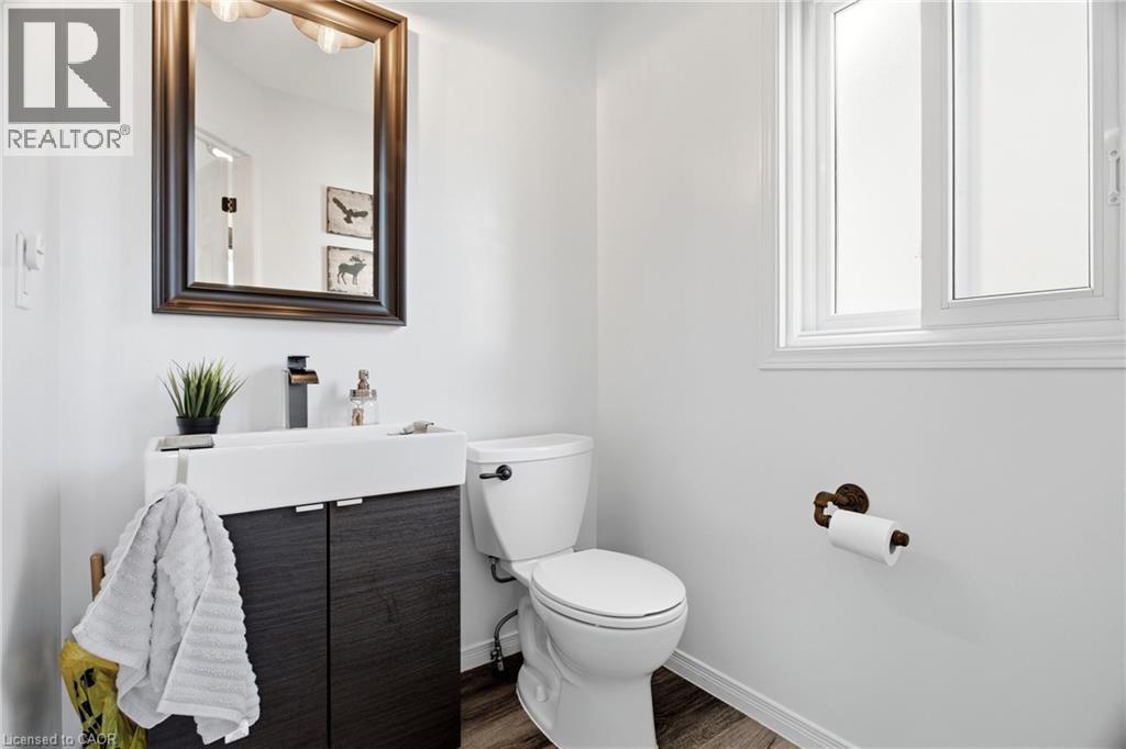 15 Cannes Street, Kitchener, Ontario  N2R 1V9 - Photo 20 - 40867855