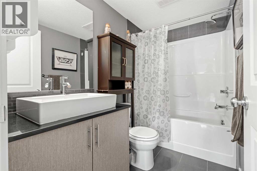 1406, 240 Skyview Ranch Road NE