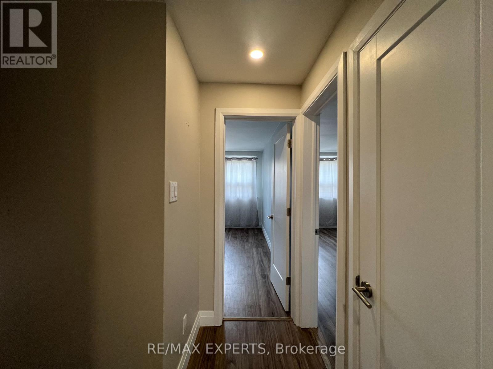 2nd Floor - 366 Lauder Avenue, Toronto, Ontario  M6E 3H8 - Photo 4 - C13851124