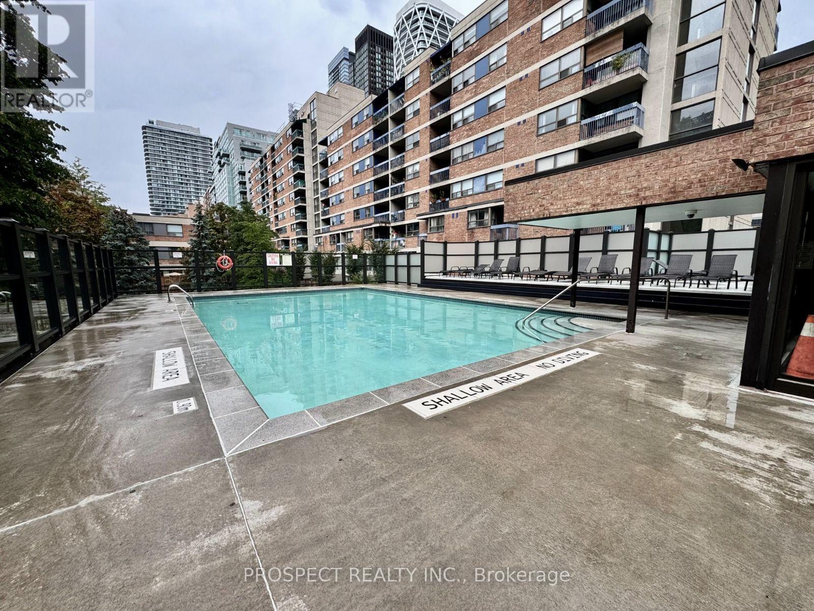 1210 - 120 Saint Patrick Street N, Toronto, Ontario  M5T 2X7 - Photo 8 - C13851224