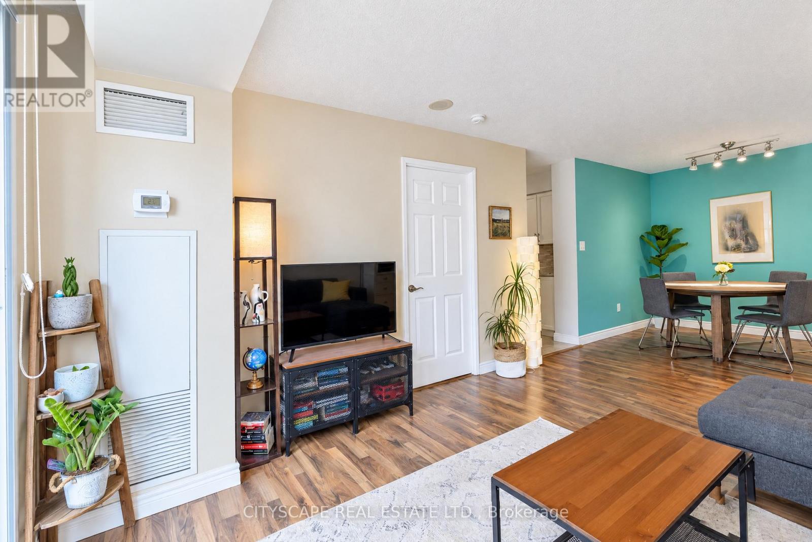 211 - 35 Merton Street, Toronto, Ontario  M4S 3G4 - Photo 8 - C13851234