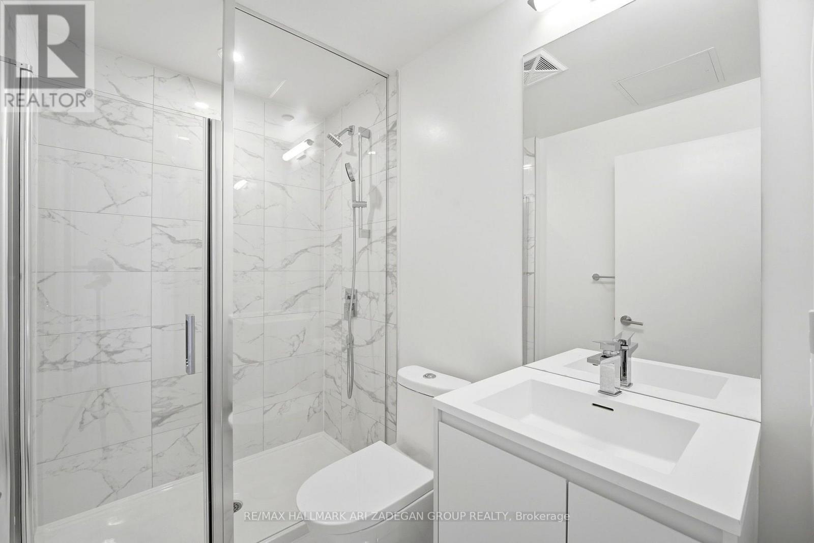 3807 - 1 Quarrington Lane, Toronto, Ontario  M3C 0S4 - Photo 16 - C13851256