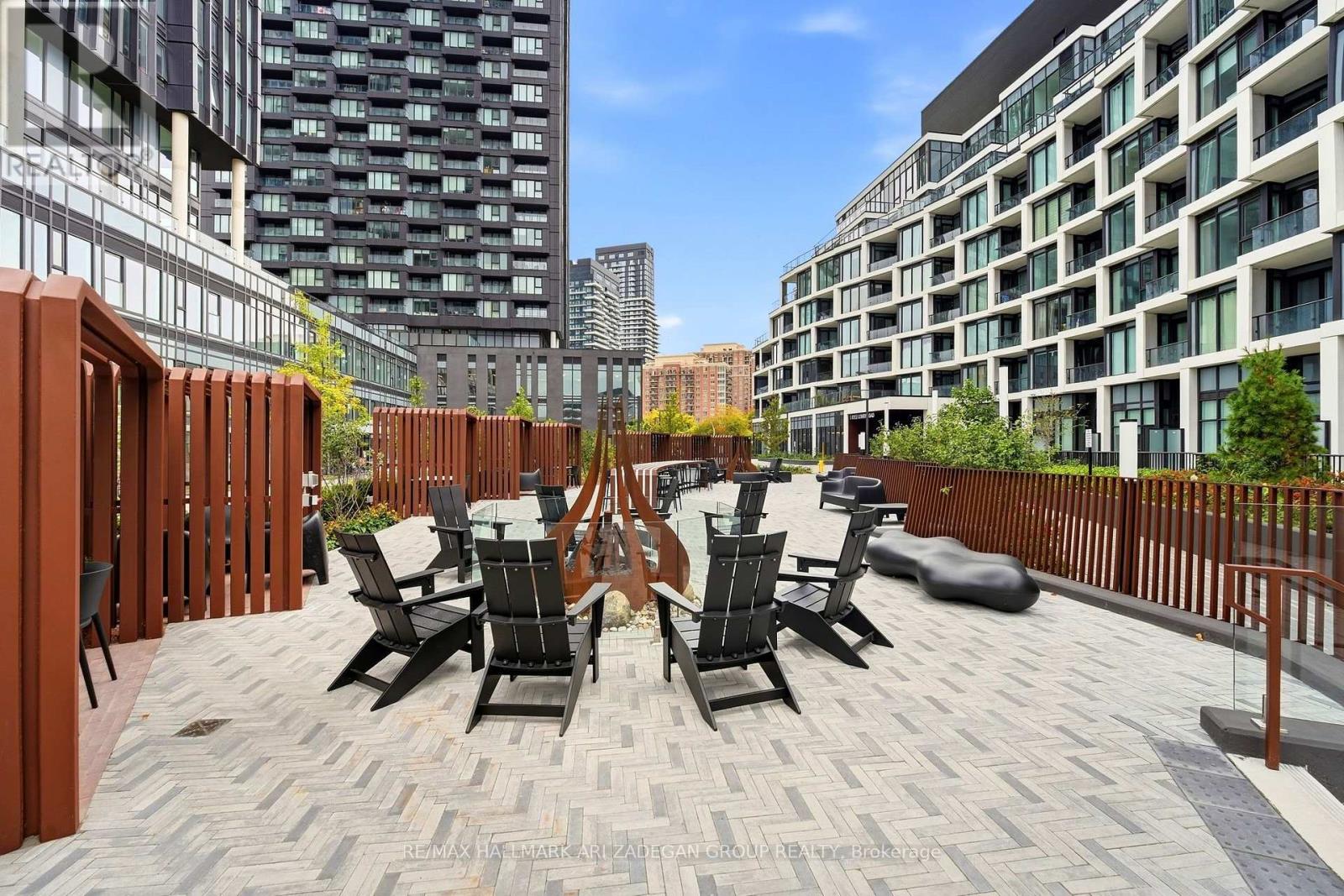 3807 - 1 Quarrington Lane, Toronto, Ontario  M3C 0S4 - Photo 23 - C13851256