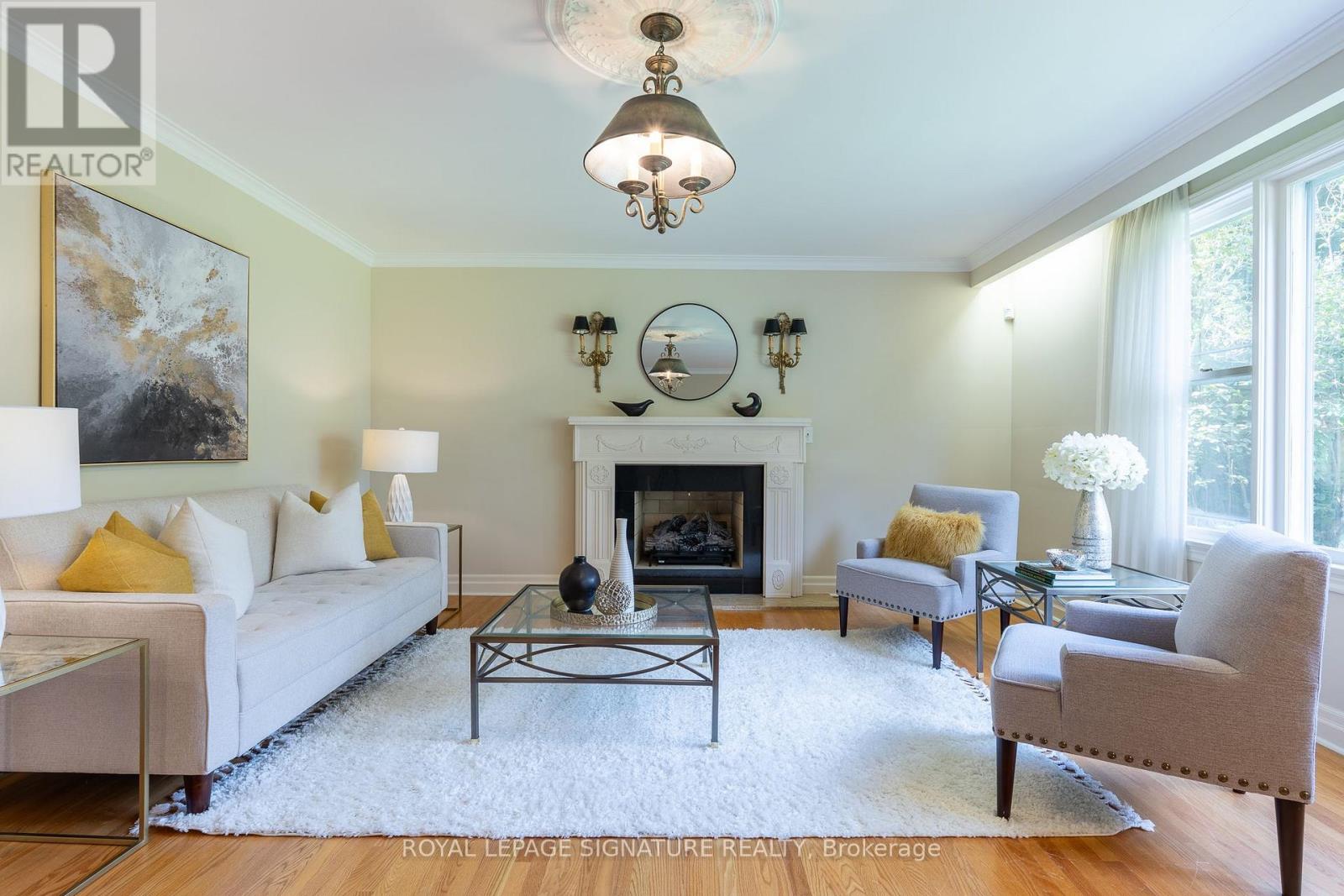 38 Danville Drive, Toronto, Ontario  M2P 1J1 - Photo 5 - C13851302