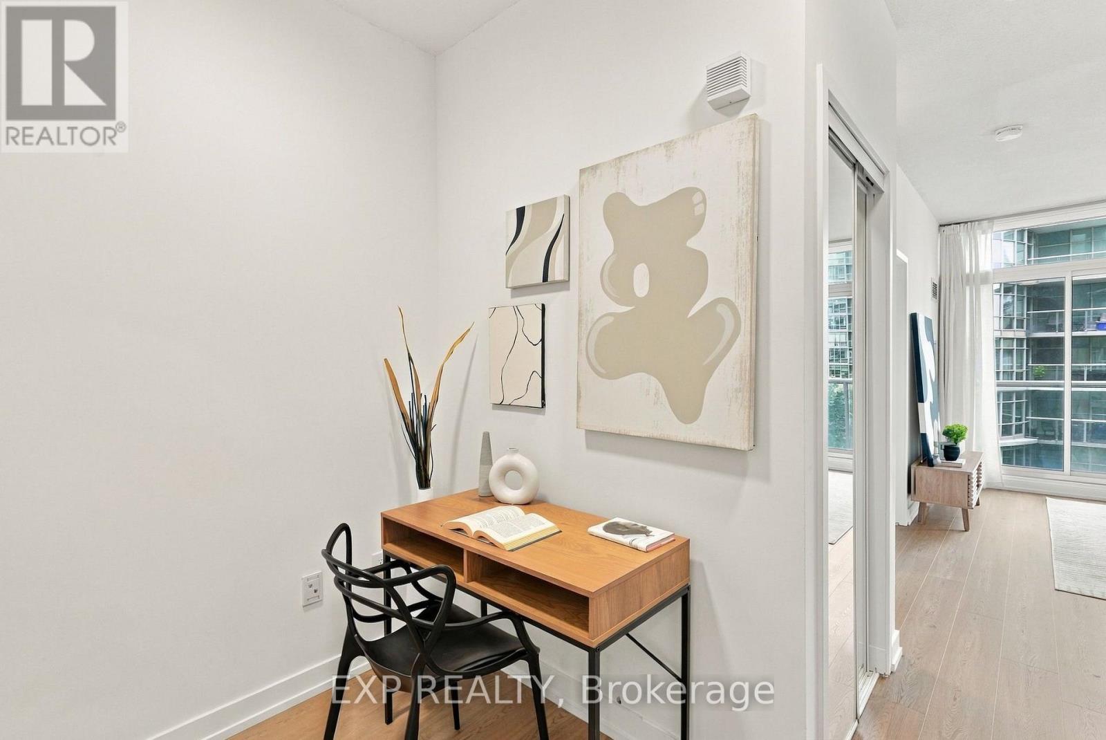 301 - 9 Spadina Avenue, Toronto, Ontario  M5V 3V5 - Photo 12 - C13851372