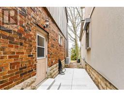 LOWER - 25 MANN AVENUE, Toronto, Ontario