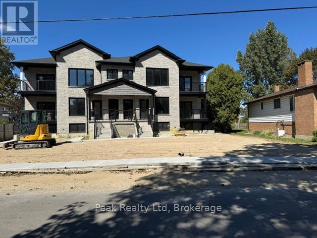 MAIN FLOOR - 429 VICTORIA AVENUE N