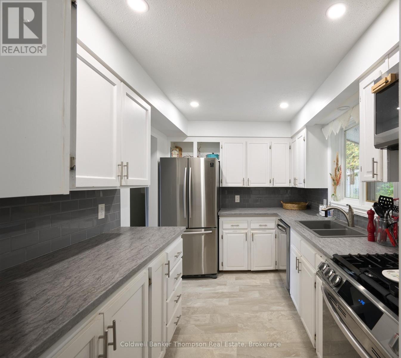59 Hubbel Crescent, Huntsville, Ontario P1H 1S6 - Photo 8 - X13851464