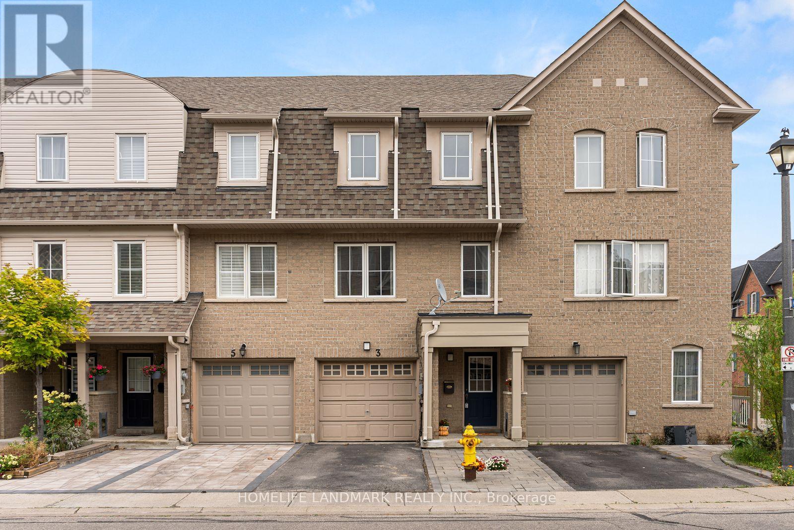 57 - 3 Brisby Mews, Toronto, Ontario  M1P 5H7 - Photo 2 - E13851248