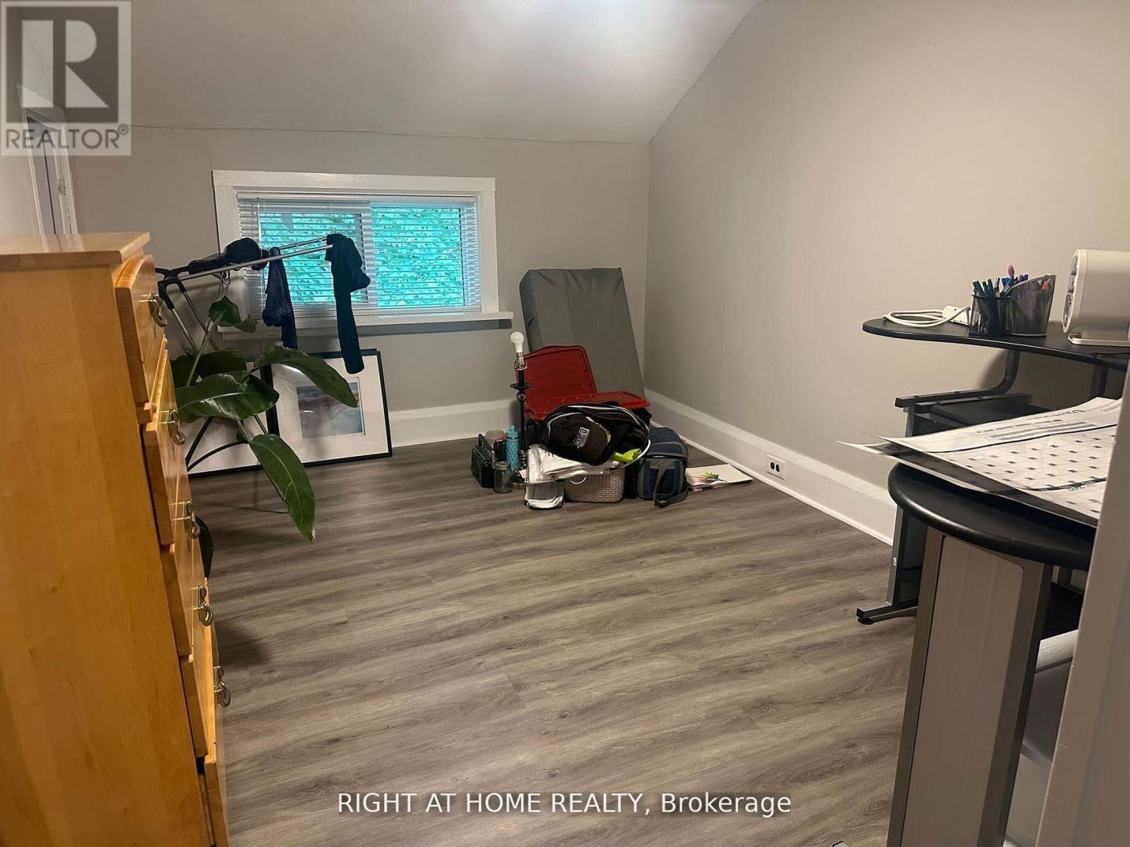 522 Kingston Road W, Ajax, Ontario  L1T 3A3 - Photo 7 - E13851252