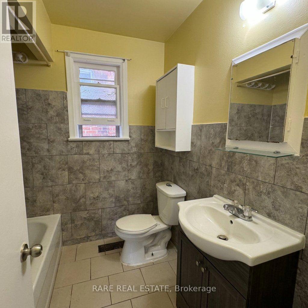 167 Magnolia Avenue, Toronto, Ontario  M1K 3K7 - Photo 5 - E13851328