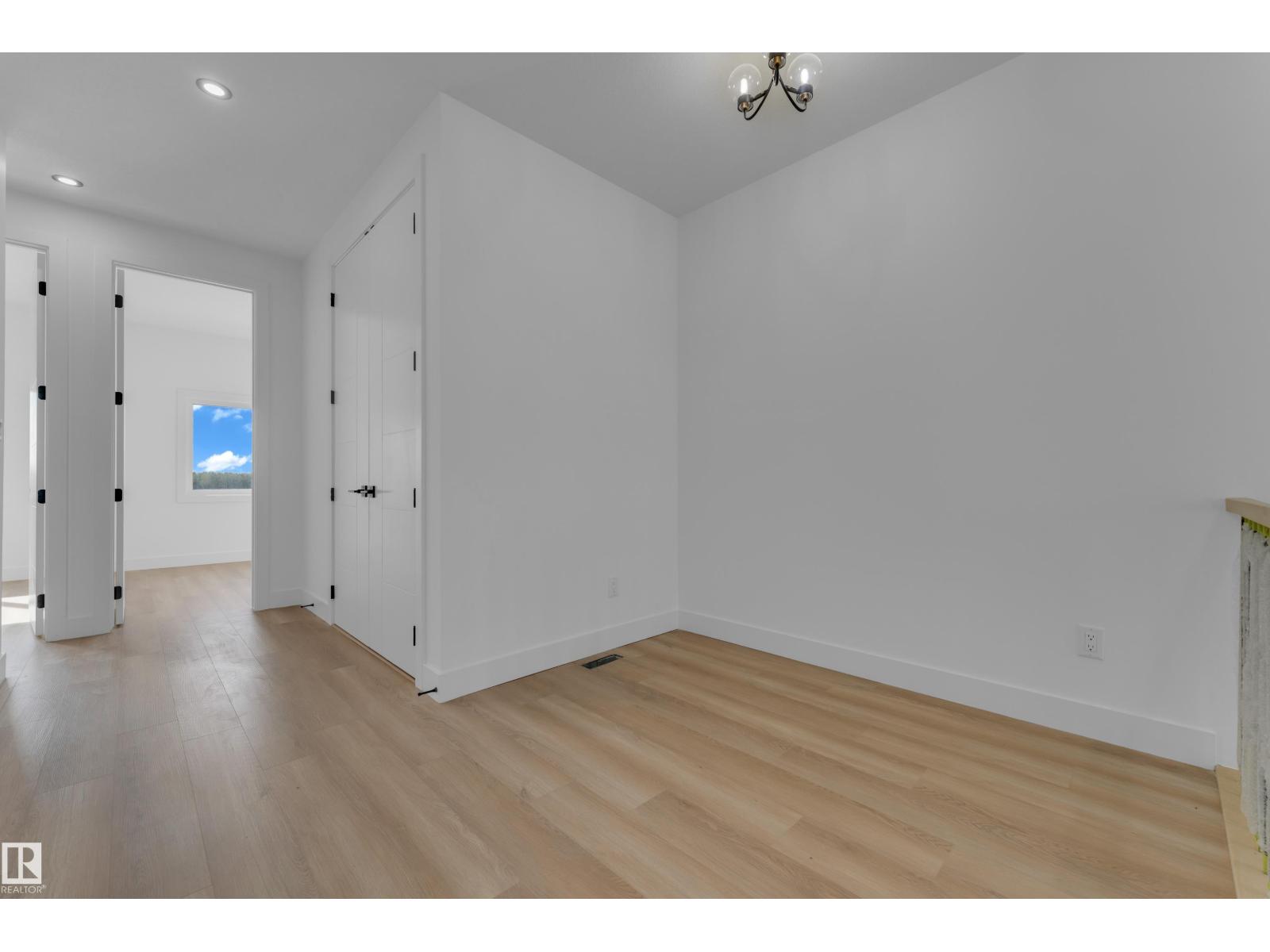 512 Robinson BV