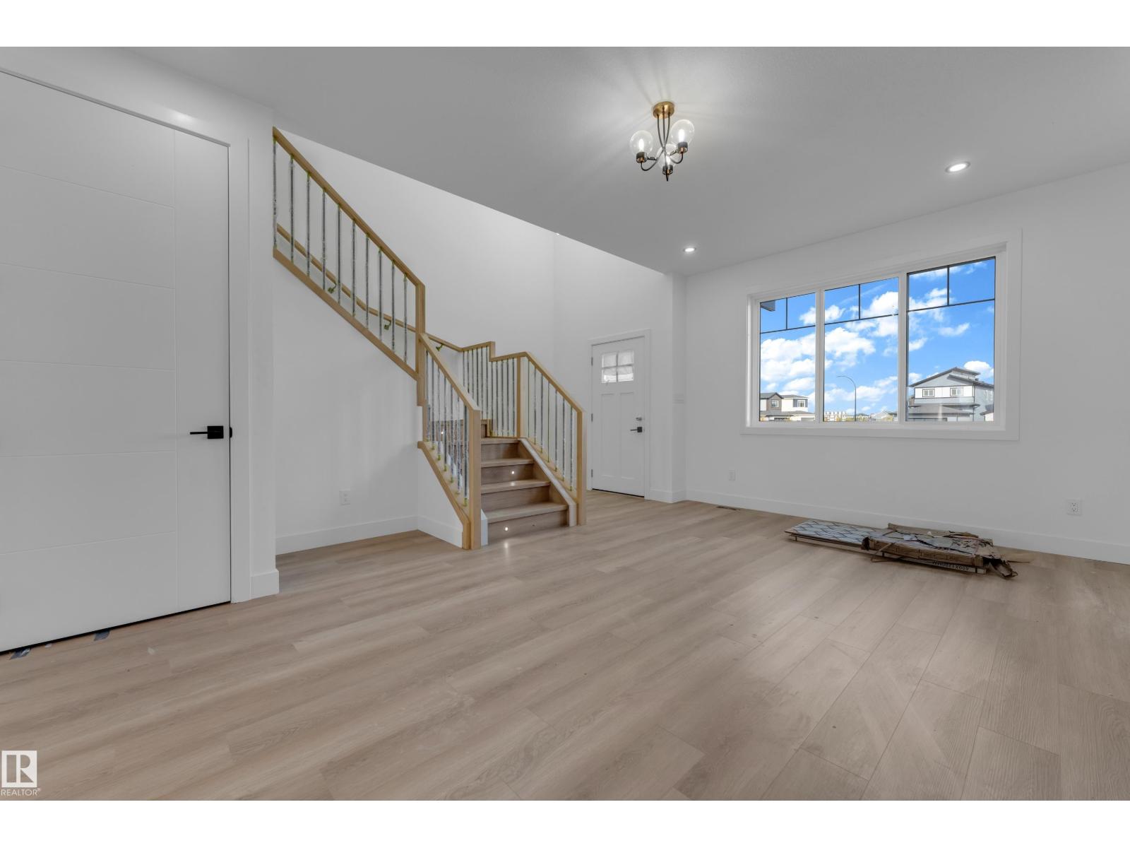 512 Robinson BV