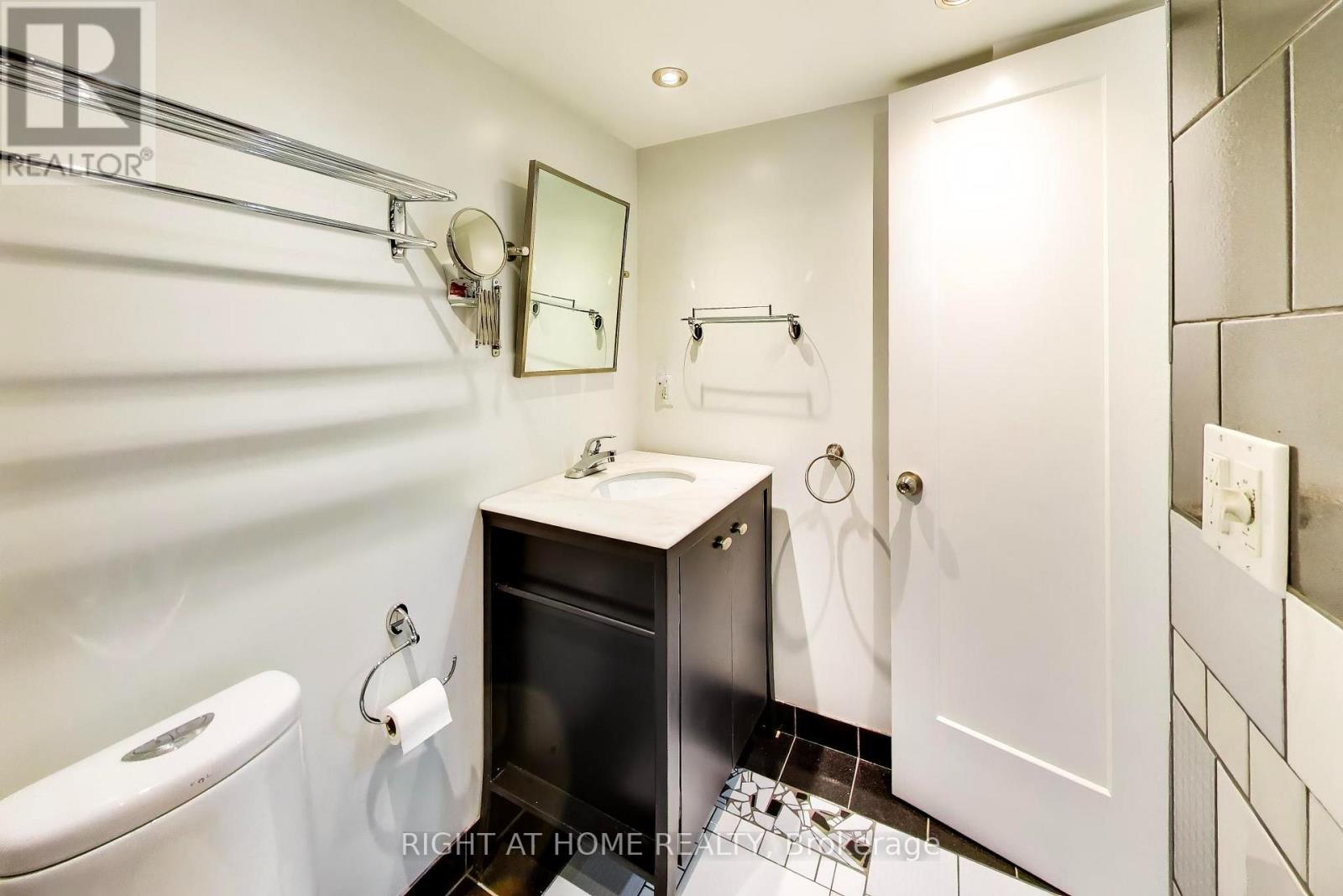 3 - 46 Three Valleys Drive, Toronto, Ontario  M3A 3B5 - Photo 21 - C13848962