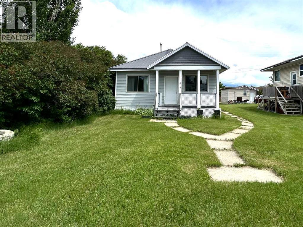 517 Iris Street