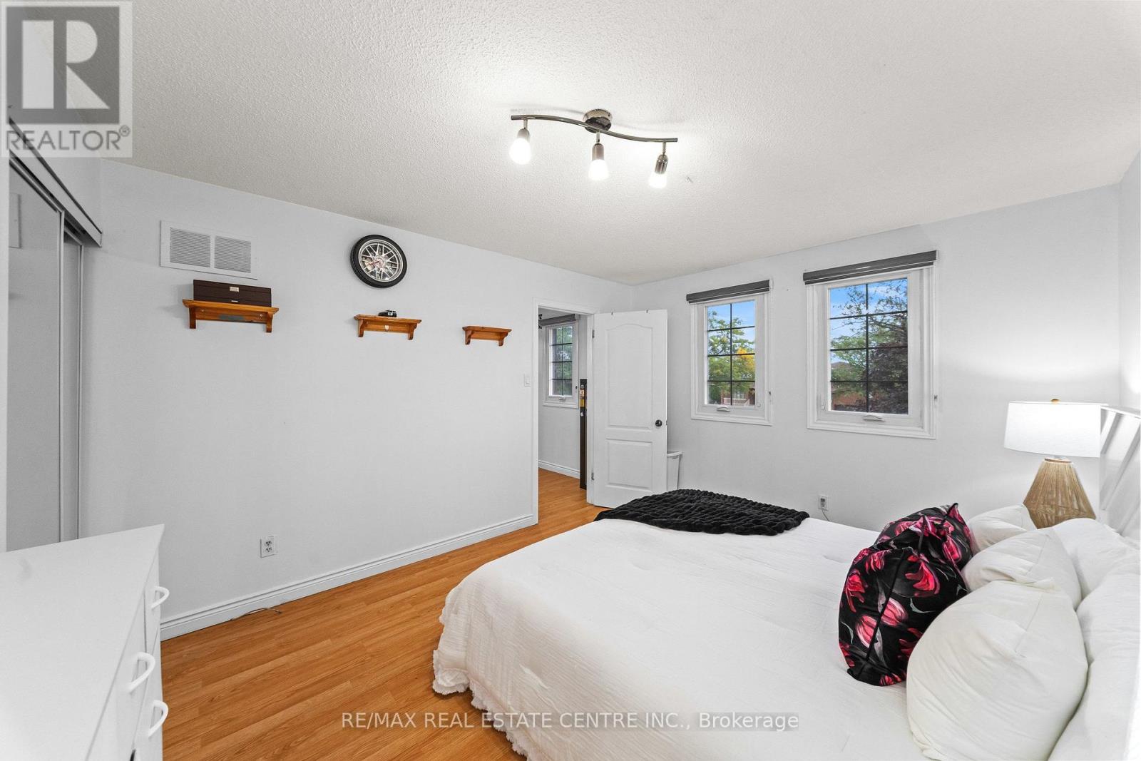 2 Hollyburn Court, Vaughan, Ontario  L4L 6G2 - Photo 28 - N13851396