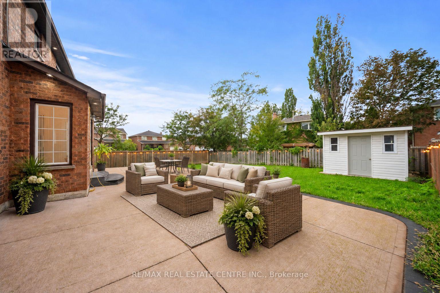 2 Hollyburn Court, Vaughan, Ontario  L4L 6G2 - Photo 37 - N13851396