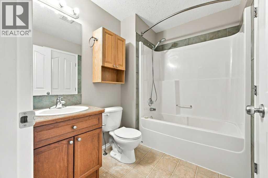 303, 2005 Luxstone Boulevard SW