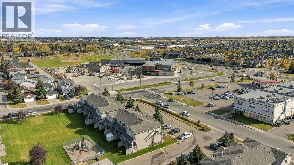 303, 2005 Luxstone Boulevard SW