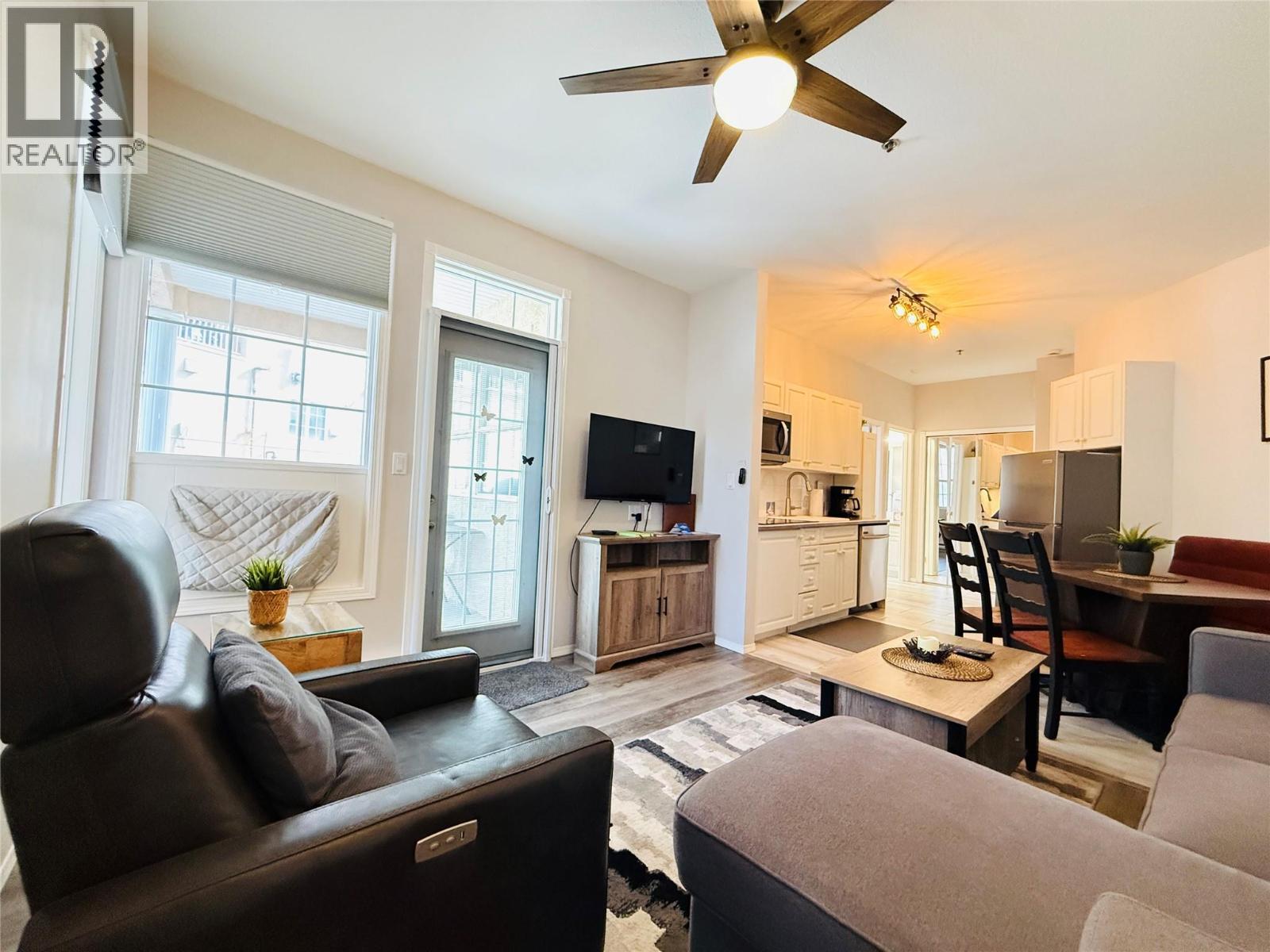 5052 Riverview Road Unit# 2005 B, Fairmont Hot Springs, British Columbia