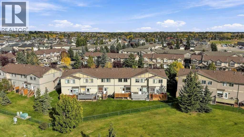 303, 2005 Luxstone Boulevard SW